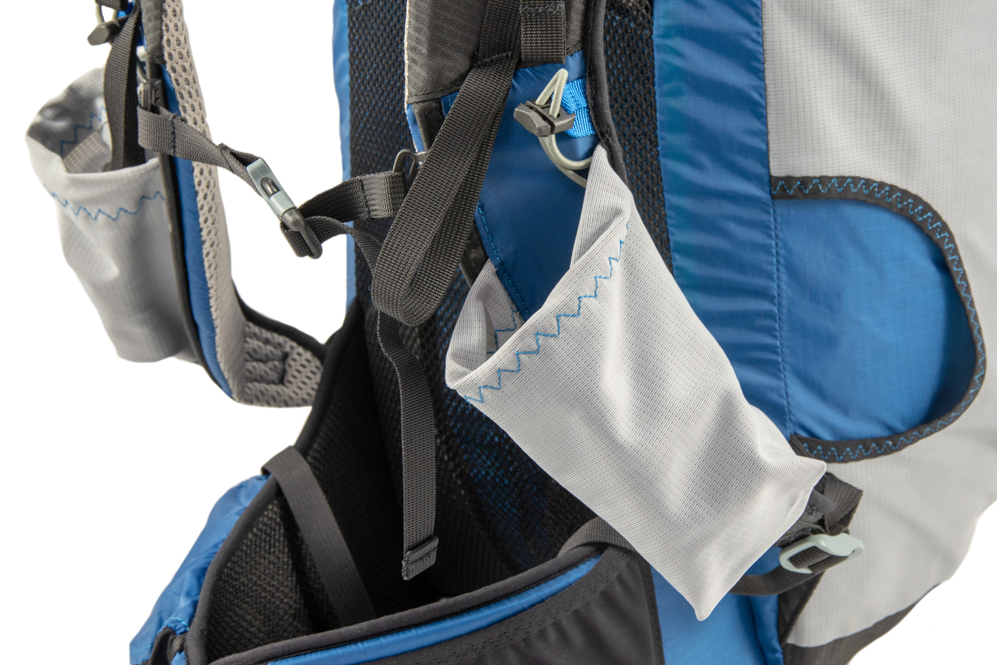 Shoulder netting pockets