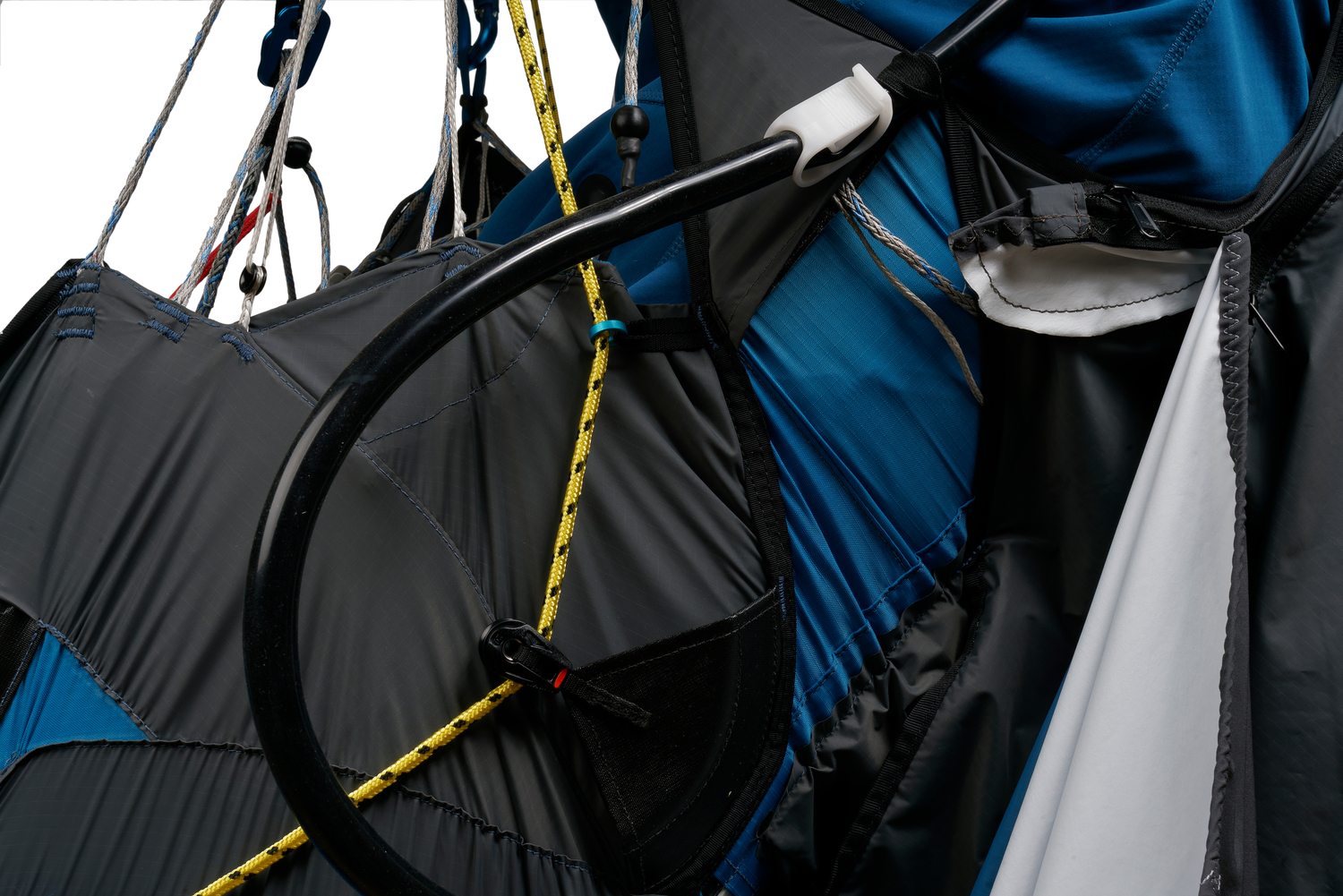 Inflating hose passage protection